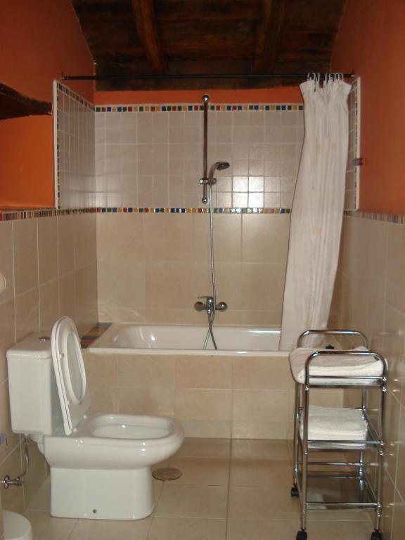 Gasthaus Casa Lucas Arzúa Zimmer foto