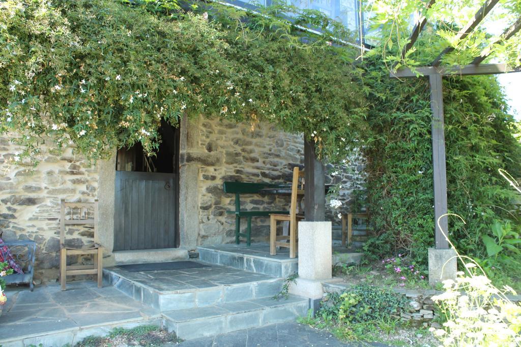 Gasthaus Casa Lucas Arzúa Exterior foto